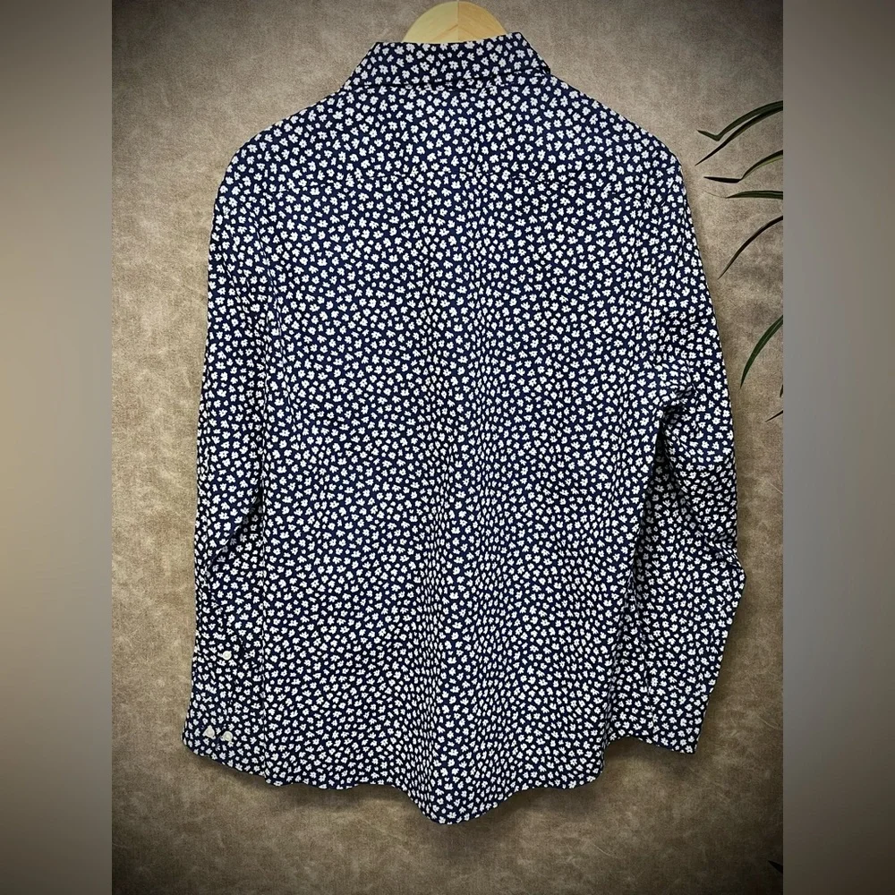 TOMMY HILFIGER Casual Button Down - Picture 2 of 11